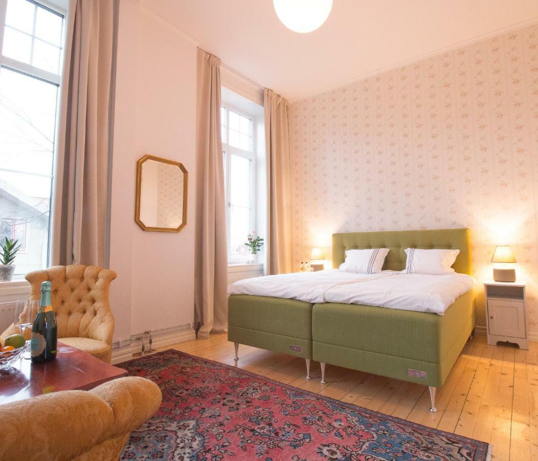 Lysekil City Rooms & Suites Exteriör bild